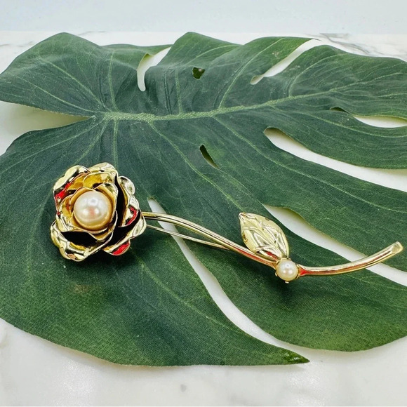Vintage Large Rose Brooch with Pearl Center Goldtone 4.25” Statement Gla… - Picture 1 of 11